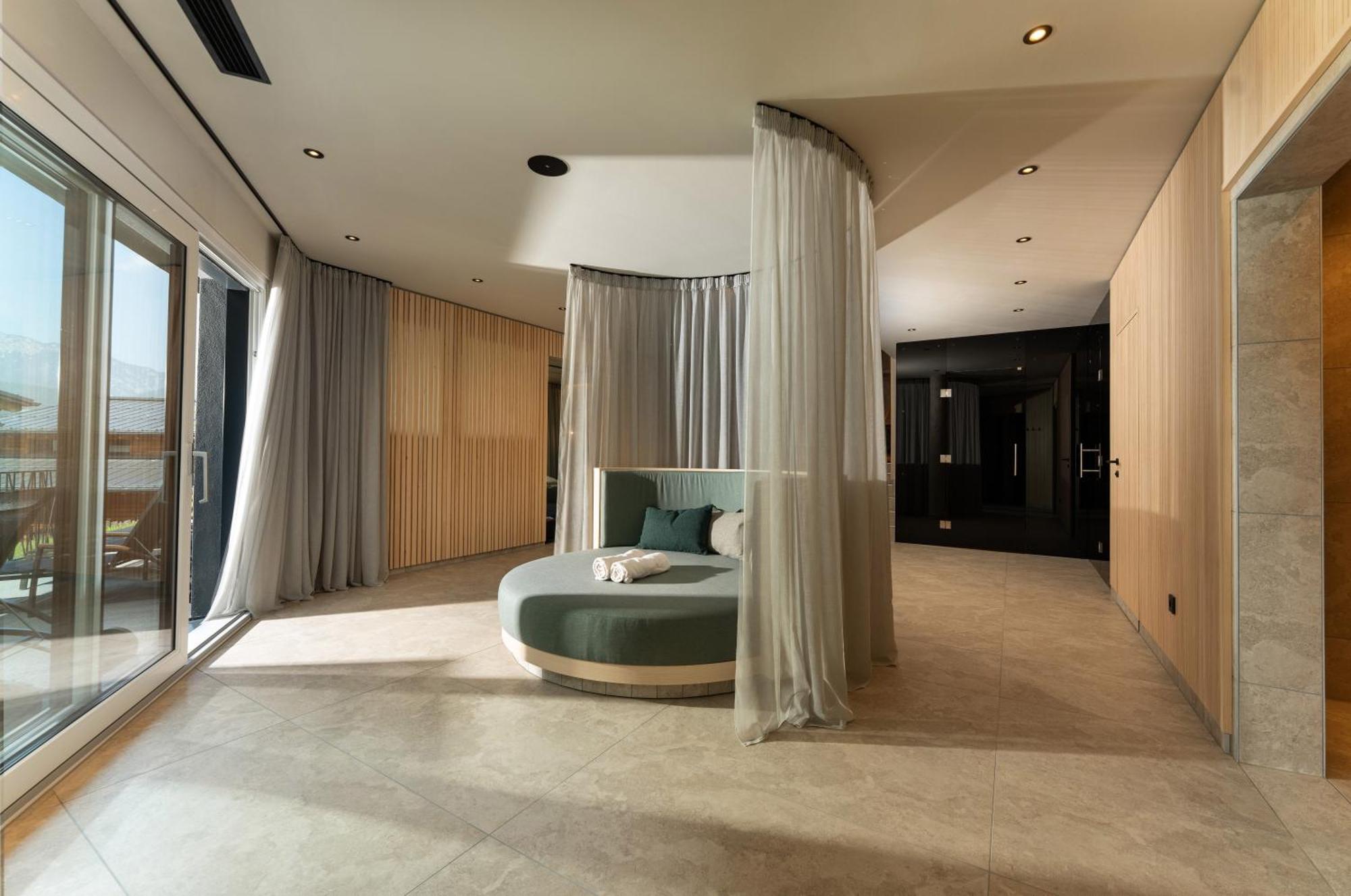 Erzherzog Johann Alpin Style - Adults Only Hotel